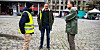 STØTTE: SV-leder Audun Lysbakken (til høyre) tok seg tid til å dra på Youngstorget for å snakke med streikende vektere torsdag. Her er han i prat med hovedtillitsvalgt i Securitas, Robert Ball (til venstre), og forbundssekretær i Norsk Arbeidsmandsforbund, Terje Mikkelsen.