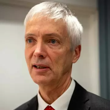 Professor ved Økonomisk institutt og tidligere utvalgsleder