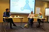 Allerede på første kurssamling for fosterhjem, forteller brobyggerne Mona Engløkk og Rønnaug Madsen Bøe om hvordan de har funnet tonen. Yngve Brakstad Cappelen leder brobyggerprogrammet til Fosterhjemsforeningen og stiller spørsmål.