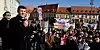Kom ikke. Foreldrene som står tiltalt i Fjordane tingrett møtte ikke da saken mot dem startet tirsdag. Bildet er tatt under en demonstrasjon i Sibiu, Romania for et knapt år siden.