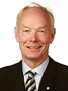 KREV SOLID LOKFØRARUTDANNING: Per Olav Lundteigen og Senterpartiet har gått saman med SV om eit stortingsforslag som skal sikre nasjonal standard og krav for å få lokførarsertifikat. Det ligg an til at han vil nå målet, dog kanskje på ein litt annan veg enn foreslått.