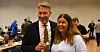 Montørjentene ligger Heidi Lies hjerte nært og hun liker å framsnakke dem så ofte hun får anledning. Her gir hun snapchat-logoen til jentene til olje- og energiminister Terje Aasland på landsstyremøtet i juni 2022.