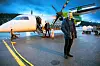 Flymaskinene til Widerøe kobler distriktene i Norge sammen til ett rike. Det blir mange turer med propellflyene for en travelt opptatt mann som Frode Alfheim.