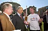 NOPEF aksjonerer foran Stortinget mot skatt på mat for pendlere i 2005. Frode Alfheim er fungerende leder.
