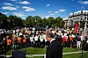 TYDELIG BESKJED: Siste appell under markeringen foran Stortinget var fra Samferdselsminister Ketil Solvik-Olsen. Da snudde alle de over 2000 demonstrantene ryggen til.