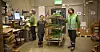 MISNØYE: Knut Knutsen (t.v.), Amphai Yodchiangkham og tillitsvalgt Captain Blåseropptil Storm sier personalflukten fra Bring Warehousings terminal på Berger oppleves som dramatisk.
