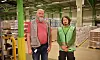 FEIL VEI: – Jeg har jobbet i bransjen lenge, og synes mange ting har utviklet seg i feil retning, sier transportkoordinator Dag Harberg. Her sammen med tillitsvalgt Captain Storm (t.h.).