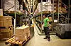 LAVTLØNNET: Sousa Helsio (f.v.) og Ferdinand Barrera trives og jobber gjerne mye, men er helt enig i at Bring Warehousing ligger for lavt lønnsmessig.