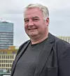Bring svinger med dette ut av mørket og inn i lyset, sier Håvard Sivertsen. – Sjåførenes hverdag har vært preget av uforutsigbarhet og usikkerhet. Nå får de fast lønn, pensjon, ferie med lønn og rett til sykepenger. Det blir en ny hverdag, sier han.