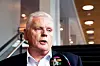 Leder for pensjonistene, Jan Davidsen, skrev ikke under og tar til demonstrasjon utenfor Stortinget 6. juni.