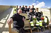 HOPPBAKKEBYGGERNE: Klassen fra Vg1 bygg og anlegg har praksis i hoppbakkenunder ledelse av faglærer Rolf Risåsen. Første rekke fra venstre: Kristoffer Bredesen og Borge Peder Tøraasen. Andre rekke fra venstre: William Vålbekken, Svein Sturla Brasetvik og Millad Hassani. Tredje rekke fra venstre: Erik Vardeberg, Erik Buchardt og William Volsdal.