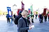ØVELSE: Hege Rovik er nestleder i Fagforbundet i byen. Hun tar en kjapp generalprøve før hun skal opp på scenen for å holde appell.