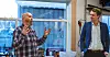 Lærer Birger Aaserud  (til venstre) brenner for arbeidslivsfaget. Her i samtale med stortingspolitiker Øystein Mathisen (Ap).
