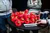 KEEP YOUR DUCKS IN A ROW: Badeand, energidrikk og penn med vater og skrutrekker - samt brosjyerer.