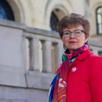 Leder i Nei til EU