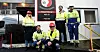 Ansatte og tillitsvalgte er urolig for arbeidsplassene sine i REC Solar. Her foran den stolte fanen til Fiskaa Verks Arbeiderforening – Industri Energi. Fra venstre: Inger Hilde Bårdsen, Ronnie Salvesen, Bjørn Nilsen, Andreas Hadland og Morten Rosen (midlertidig ansatt i Elkem).