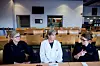 KANTINA PÅ HAAKONSVERN: Kari Nåmdal (f.h.), Birte Sørensen og Tina ­Stewart-Pettersen plages alle av bråk på jobb. I vinter skal støynivået måles. De er spent på resultatet.