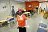 KLAR: Om et kvarter er det fullt her. Faduma Ali Hassan er språkmektig prosjektmedarbeider og har et særskilt ansvar for somali- og italiensktalende.