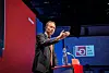 ÅPEN FRAMTID: Ap-nestleder Trond Giske lovet at det ikke skal bli en vane å drive valgkamp i opposisjon. Men det er lite betryggende at en av tre LO-medlemmer er en usikker velger.