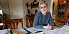 FORTVILET: Jeg er i en fortvilet situasjon etter at arbeidsavklaringspengene mine er stanset og KLP har stoppet pensjonen min fordi jeg ifølge Nav ikke har rett på arbeidsavklaringspenger, sier Therese Mæhre. Hun forstår ikke hvorfor hennes sak fra mange år tilbake skal vurderes etter de nye og strengere reglene som trådte i kraft 1. januar 2018.