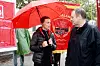 SV: Stortingsrepresentant for SV i Rogaland, Solfrid Lerbekk, i samtale med EL og IT Rogaland-distriktsleder Arvid Erga