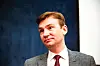Regjeringens nye krisepakke for studenter må være mindre i omfang, men mer målrettet enn i vår, ifølge Henrik Asheim (H).