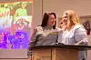 FO og Landsforeningen for barnevernsbarn har stått sammen om kampanjen #takkmamma #takkpappa. Her med Kathrine Haugland Martinsen og Vilde Adolfsen.
