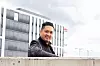 Dan Cristian Torres Legaspi er regiontillitsvalgt og leder for Oslo og Akershus vekterklubb, som har 800 medlemmer og er Arbeidsmandsforbundets største enkeltstående klubb. Dette fyller han 40 prosent av arbeidstida si med. Resten av tida er han utegående vekter, og rykker ut på alarmer i Asker og Bærum.