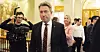 – Mye tyder på at kraftprisene kan bli liggende på et høyt nivå også videre i år, sier olje- og energiminister Terje Aasland (Ap).