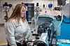 TRIVES: Videregåendeelev Lara Konradsen Selo gikk først et år på idrettslinja før hun byttet til TIP. Hun fant raskt ut at kominasjonen av teori og praksis var rett for henne.
