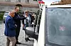 Norsk flagg på norsk buss - men nå skal den hjelpe barn hjem fra Russland.