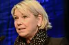 Næringsminister Monica Mæland lover å gjenngå retningslinjene for topplederlønningene, men vil ikke forskuttere hva konklusjonen blir.
