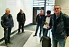 PÅ PLASS: Streikeviljen er stor, mener disse fra EL og ITs forhandlingsdelegasjon, som står i koronaheiskø hos riksmekleren i Oslo.