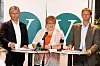 Venstre-ledelsen krever at miljøavgiftene økes kraftig i neste års statsbudsjett. Fra venstre Ola Elvestuen, Trine Skei Grande og Terje Breivik.