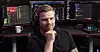 Steffen gjør opptak, redigerer og slipper sine egne filmer på Youtube og TikTok fra promperommet hjemme i kjelleren.