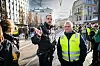Fellesforbundets leder Jørn Eggum hadde på forhånd sagt at markeringen skulle bli så stor at den sperret gata. Men han, og alle andre, fulgte lydig politiets pålegg om å slippe bilene fram.