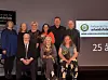 25-årsjubilanter: Bak fra venstre ser vi avdelingsleder Solveig Samuelsen, Ragnhild Elisabeth Jørgensen, Evy Rønningen, Britt Helene Olsen, Ståle Evjen og Tom Furuholmen. Foran fra Venstre ser vi Jan Tore Zeylon, Marit Østergaard og Eva Solheim.