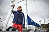 TIL LANDS OG TIL VANNS: Og i lufta med, som en annen Askeladd. «Aurora Polaris» – 31 fot og Aleksander Waslands fristed. Han seiler like gjerne vinterstid som sommerstid.