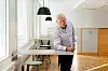NETTVERK: Journalist og forfatter Einar Haakaas har skrevt boka 'Svartmaling - kriminelle bygger Norge' om hvordan albanske kriminelle nettverk i løpet av få år har overtatt store deler av malerbransjen i Norge.