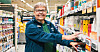 OPPTUR: Anne Oftedal Braut er glad for at butikken deres nå stenger en time tidligere enn før. Det har gitt henne et bedre liv.