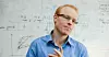 – Beslutningene til Bank of England, ECB og Riksbanken i Sverige er viktige for Norge, sier økonomiprofessor Kjetil Storesletten.
