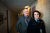 UNDER HUDEN: Betjent Åse Breen By forteller om hvor fint det kan være når ansatte og innsatte kommer nærmere hverandre. – Vi som jobber med dette lærer mye om kommunikasjon, forteller hun, en av mange som har fått opplæring av Gunnar Aadde Brevik.