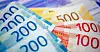Whilst a waiter would on average make 29.850 kroner per month, a financial broker on average has monthly earnings of 96.150 kroner.