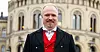 Dagfinn Svanøe klar for fest etter en intensiv uke med finanskomite-møter, høringer, oljefond-etikk og fergebråk.