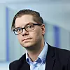 Sjeføkonom Marius Gonsholt Hov er uenig med LO og Roger Bjørnstad.