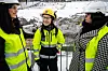 SELSKAP: Tømrerlærling Alexandra E.S. Myhre i selskap med den ferske BNL-sjefen Nina Solli (tv) og byråd for næring og eierskap i Oslo, Victoria Marie Evensen.