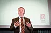 – Vi er opptatt av å ha dialog, selv om dere ikke tror på oss, sa lederen av Stortingets arbeids- og sosialkomité, Arve Kambe (H) da han gjestet LO Stats Landskonferanse onsdag.