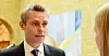 Høyere utdanningsminister Ola Borten Moe (Sp) i vandrehallen på Stortinget.