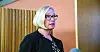 Senterpartiets parlamentariske lede, Marit Arnstad, åpner for å skyve på klimamålet.
