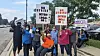 STREIK!: Nabisco-ansatte ved selskapets Chicago-anlegg var blant totalt 1050 arbeidere som streiket for bedre lønns- og arbeidsvilkår. ↔